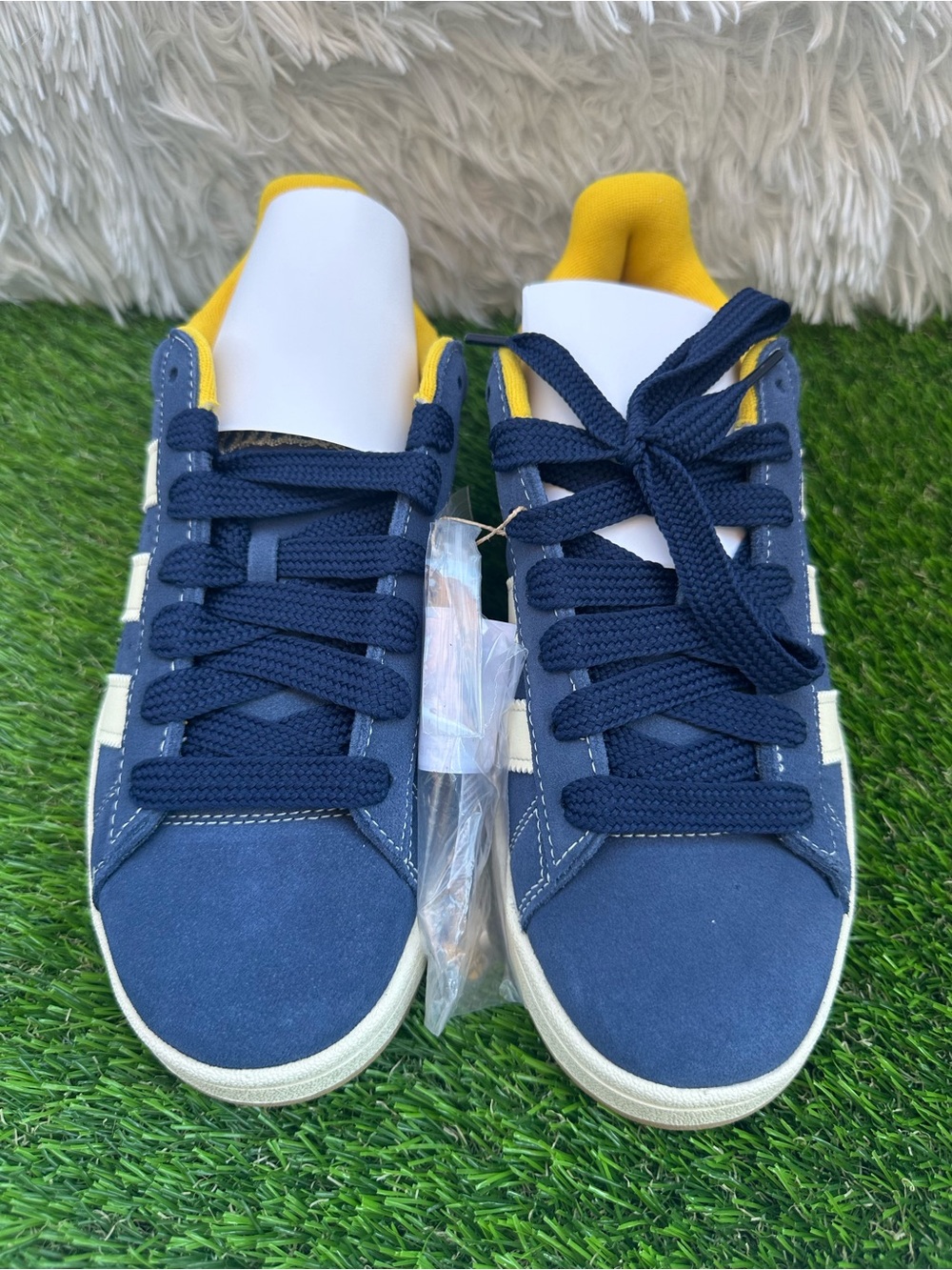 Unisex Navy and Yellow Casual Sneakers - Comfortable Everyday Shoes size 7